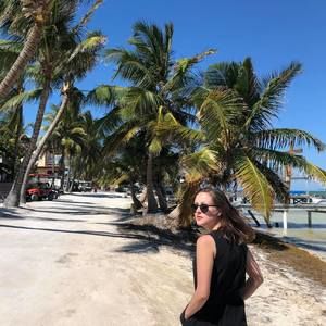 Meet your Posher, Jenny